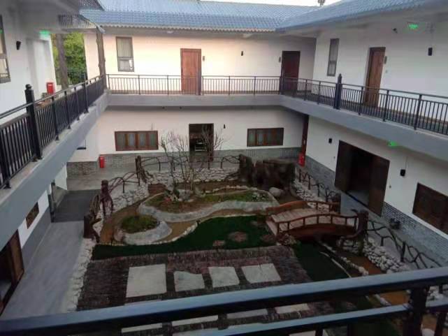 泳者驿栈1